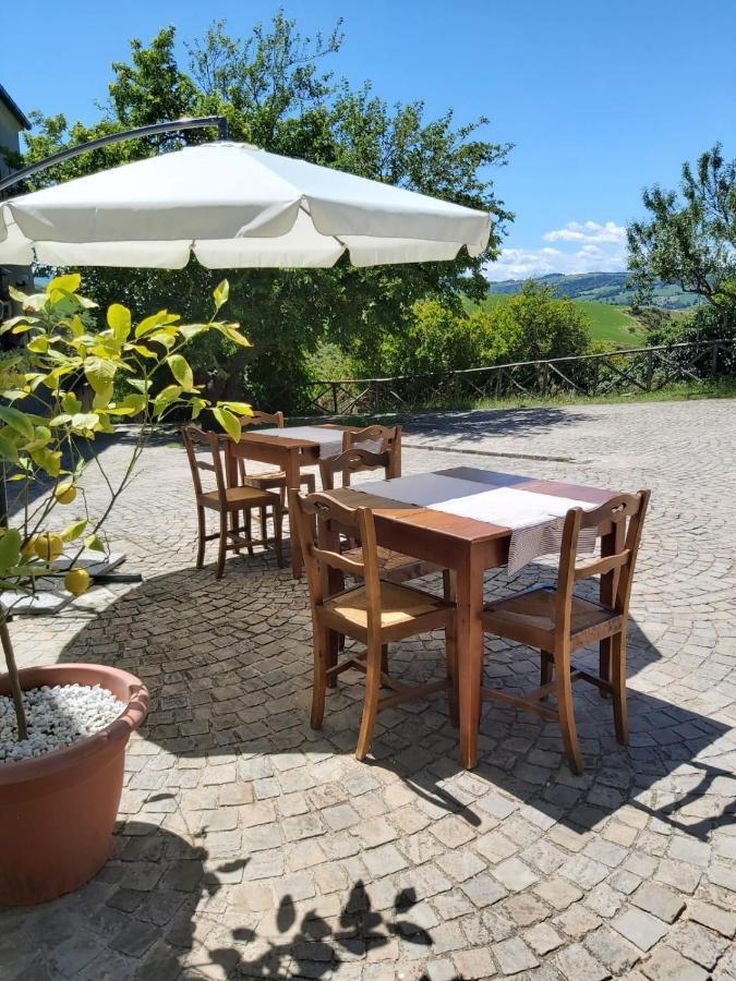 Locanda Delle Grotte Di Onferno Hotel Gemmano Exterior photo
